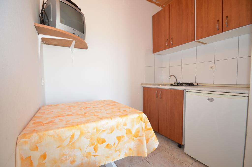 Apartments Cico Стариград-Паклениця Екстер'єр фото